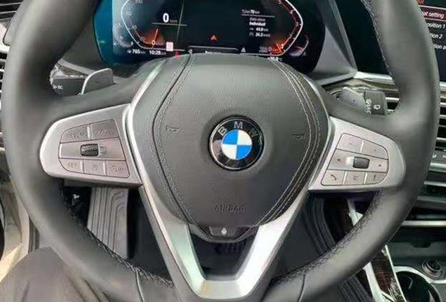 宝马X7加版19款 xDrive40i 6座
