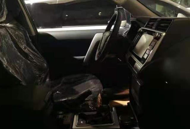 丰田霸道3000中东版20款 3.0T 柴油 TXL