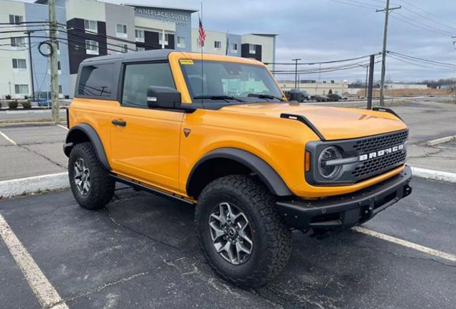 20款 Bronco 烈马 2.7T 标准 接受预订 海外订单发车