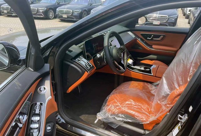 22款 奔驰S500 四驱 长轴 AMG  3.0T
